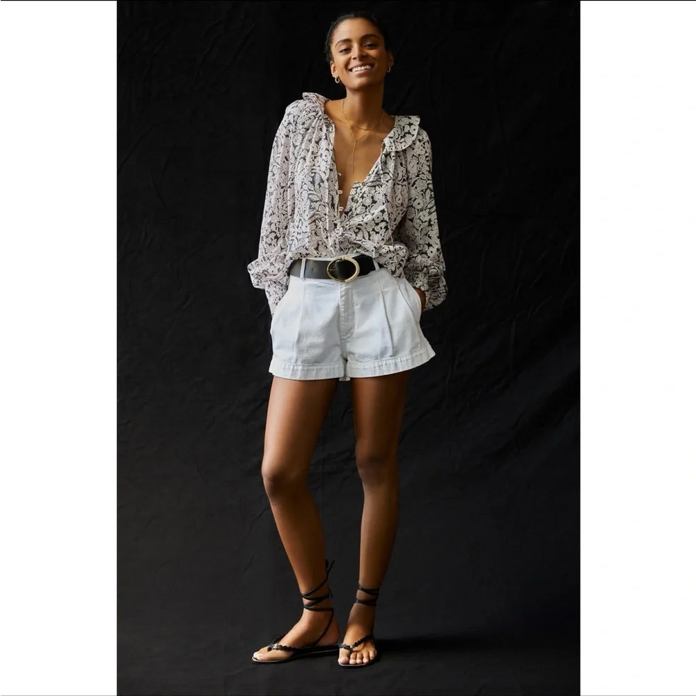 By Anthropologie cotton button-front peasant blouse in muted floral. Size: XS - Picture 14 of 14